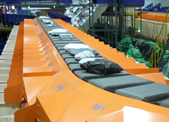 Cross Belt Sorters – Linear – Single Layer, Double Layer